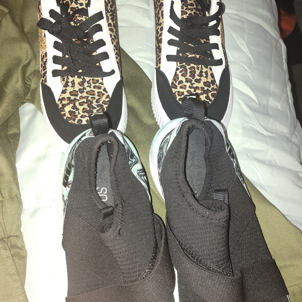 SHEIN Leopard Print Sneakers with Black Accents